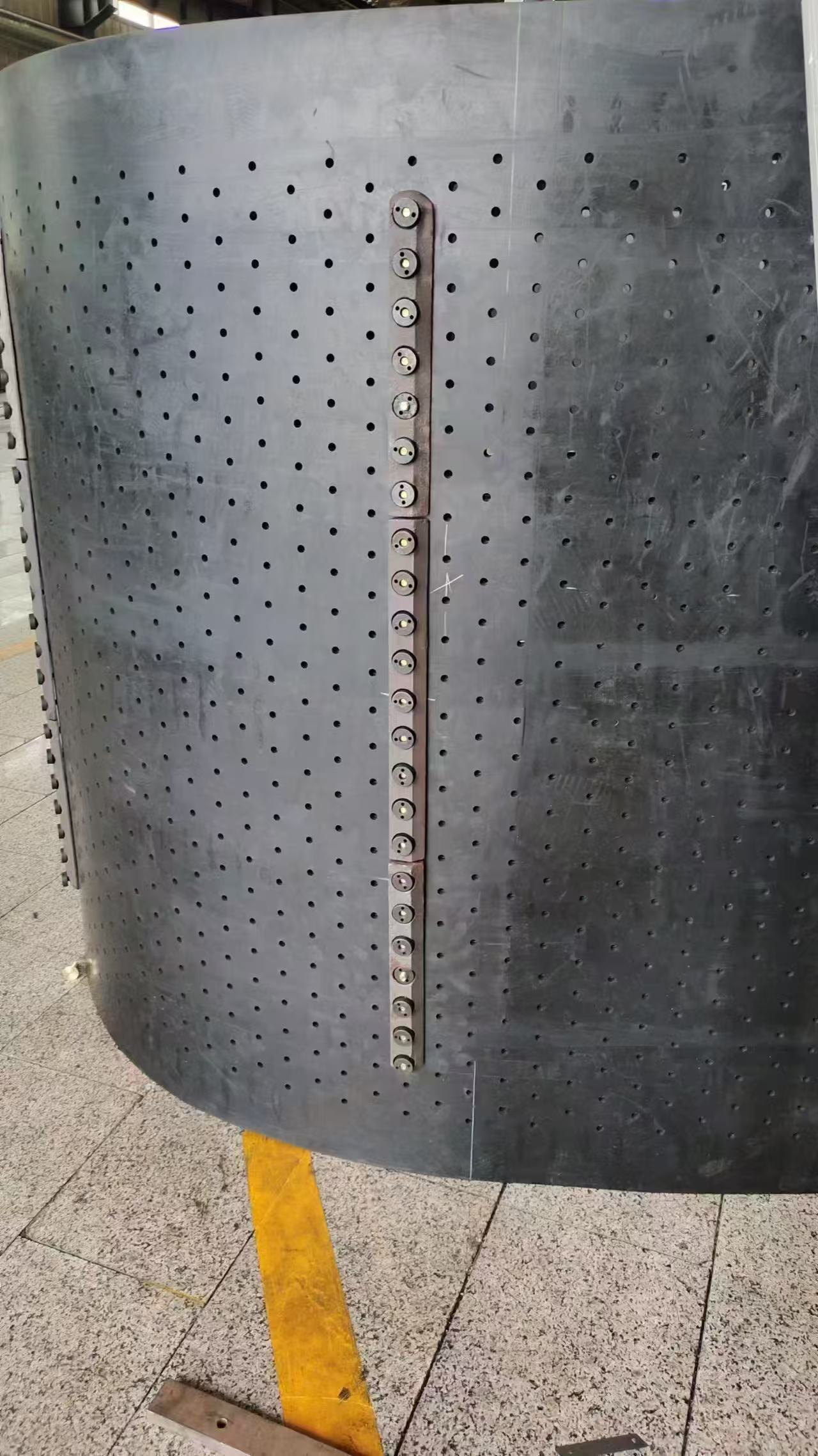 High-wear-resistant shot blasting rubber track manufactured for shipment to Thailand